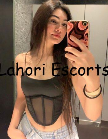 Escorts-in-Lahore
